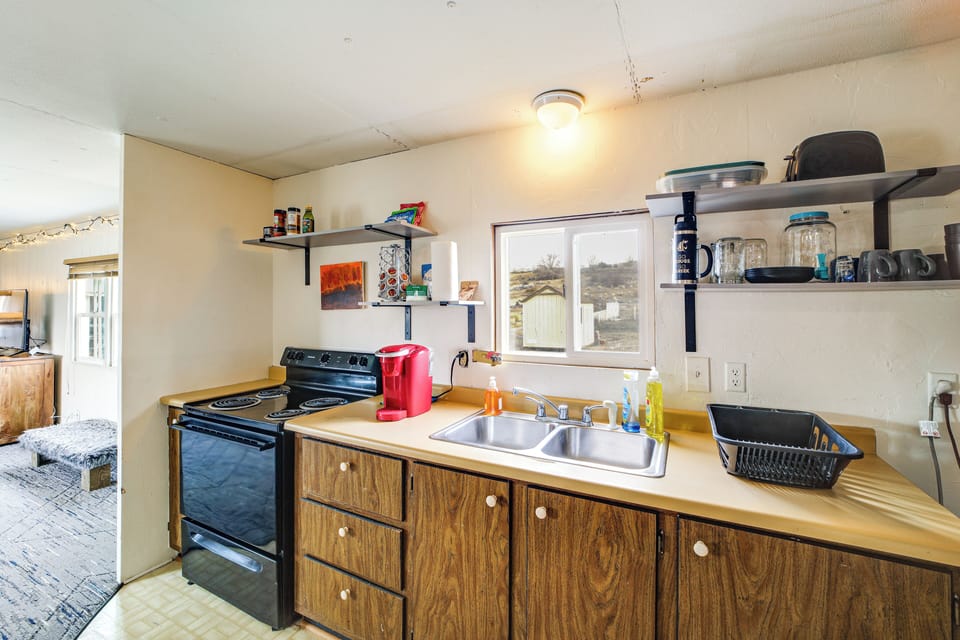 House (2 Bedrooms) | Interior