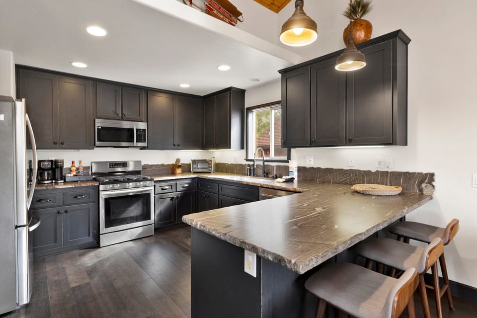 Modern kitchen and breakfast bar, open concept