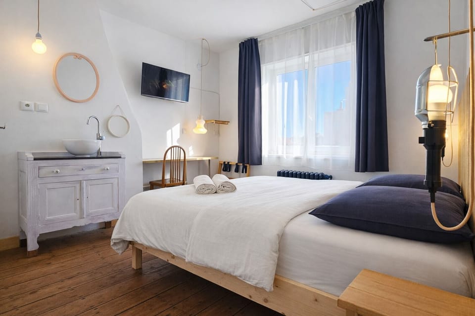 Classic Double Room | Desk, laptop workspace, free WiFi