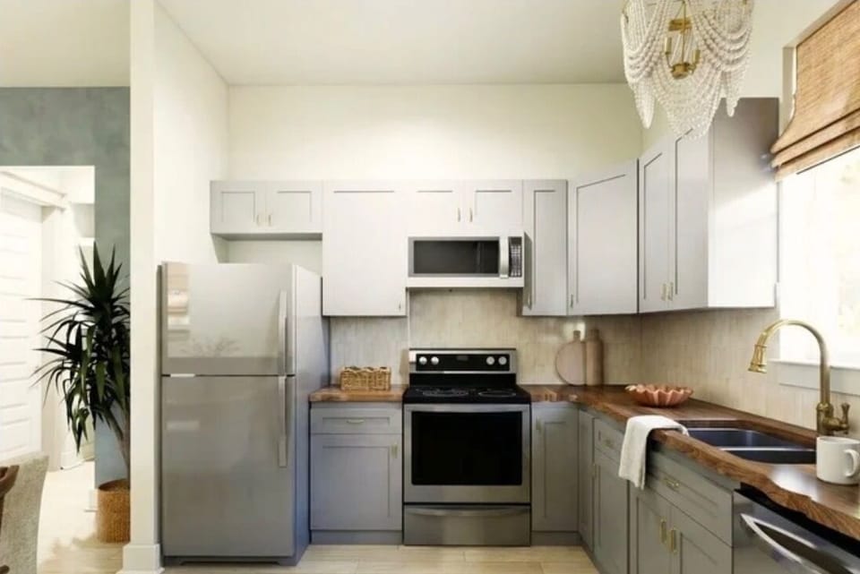 Full Kitchen