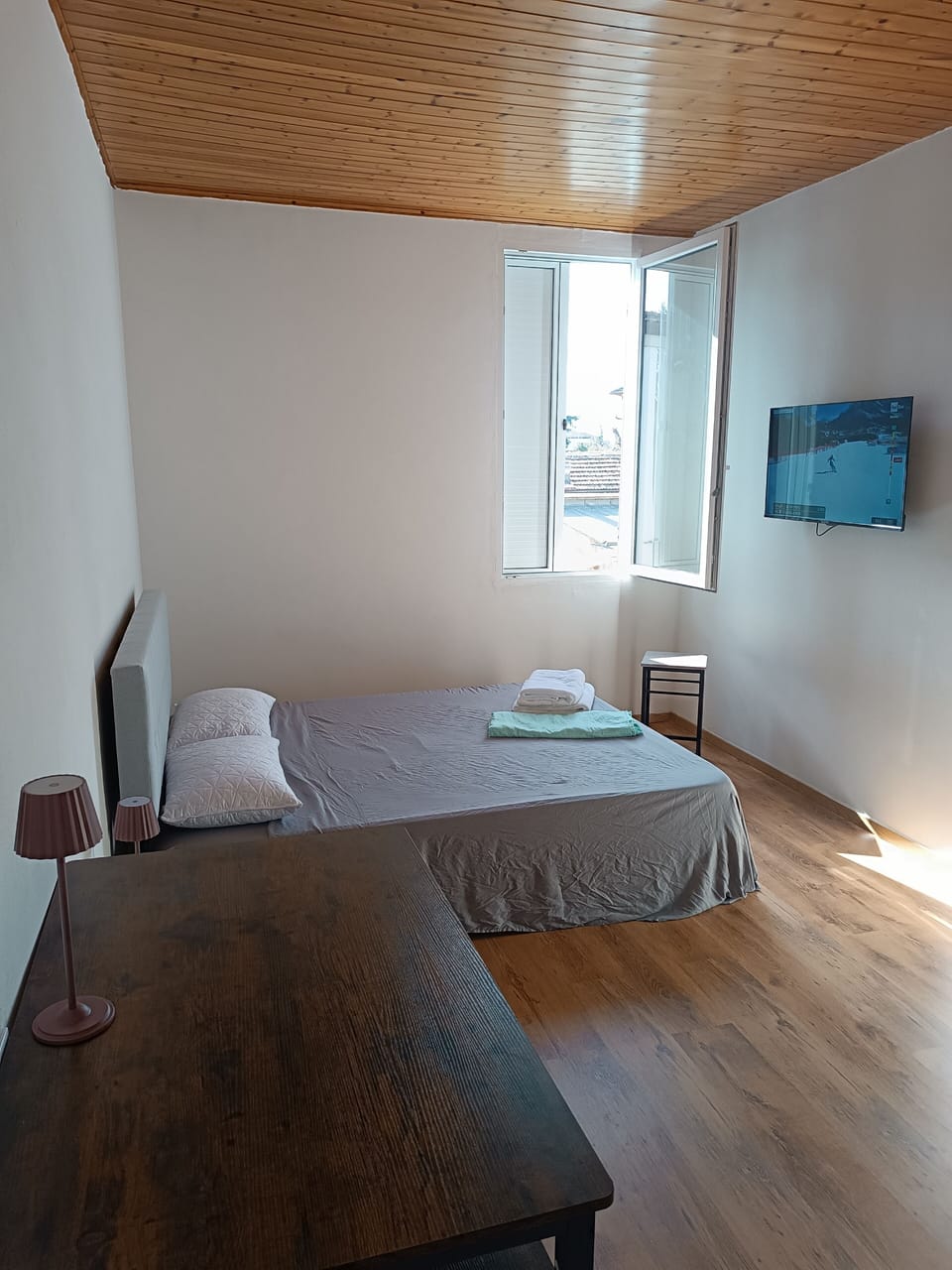 Double Room | Free WiFi