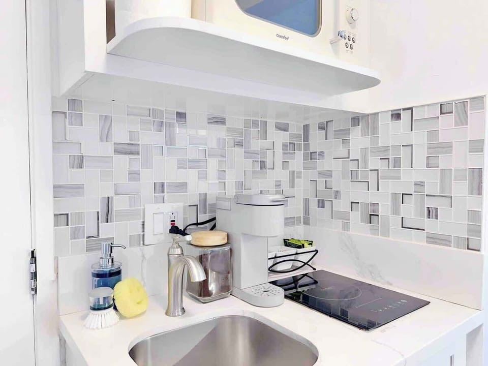 Apartment, Pool View (1 Bedroom) | Private kitchen | Fridge, microwave, espresso maker, coffee/tea maker