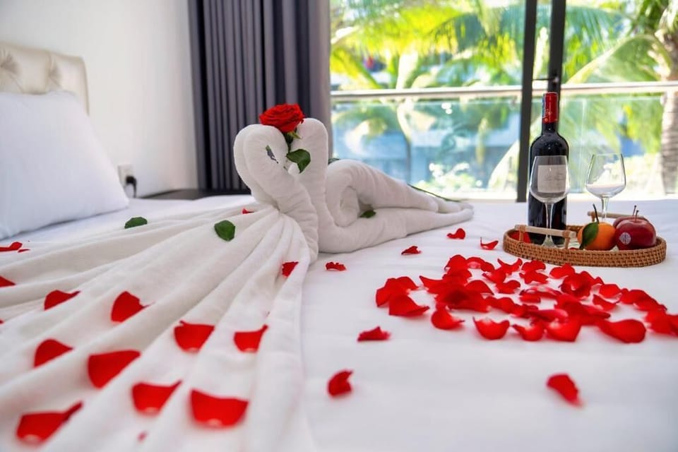 Deluxe Double Room, Balcony, Garden View | Free WiFi