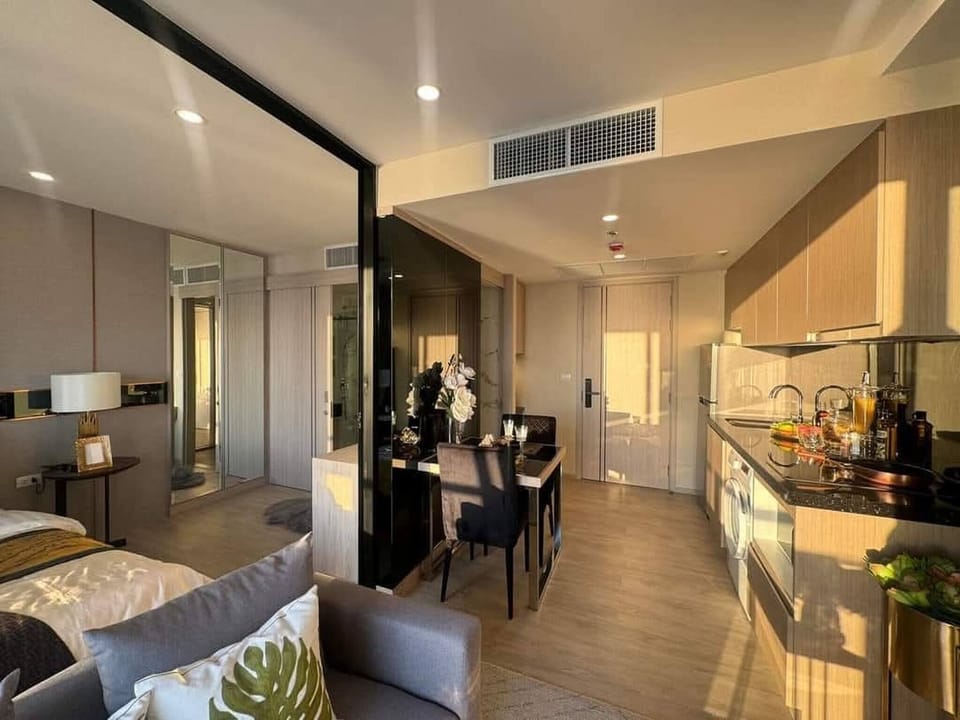 Apartment, 1 Bedroom, Accessible, Smoking | Interior