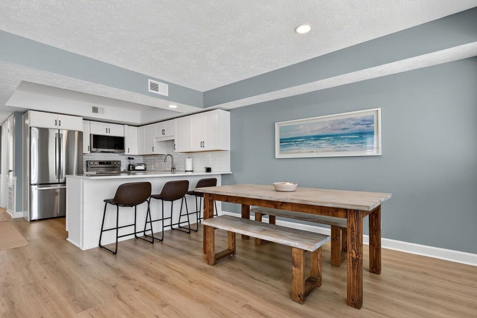 House, 3 Bedrooms | Dining
