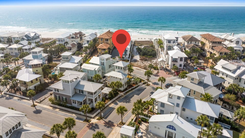 Location in Carillon Beach