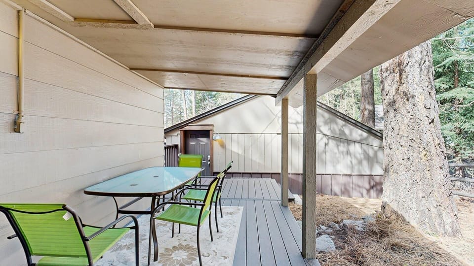 Back deck dining space