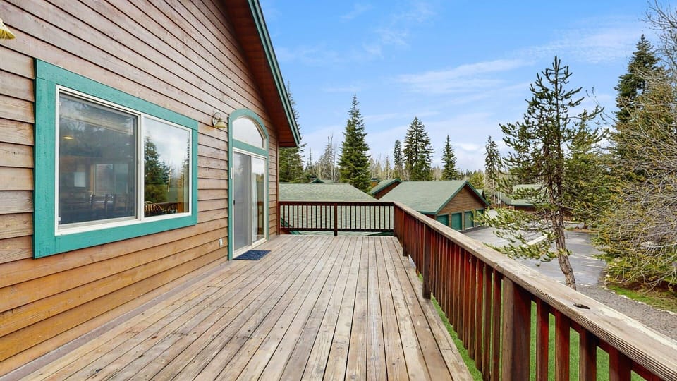 Cabin Deck