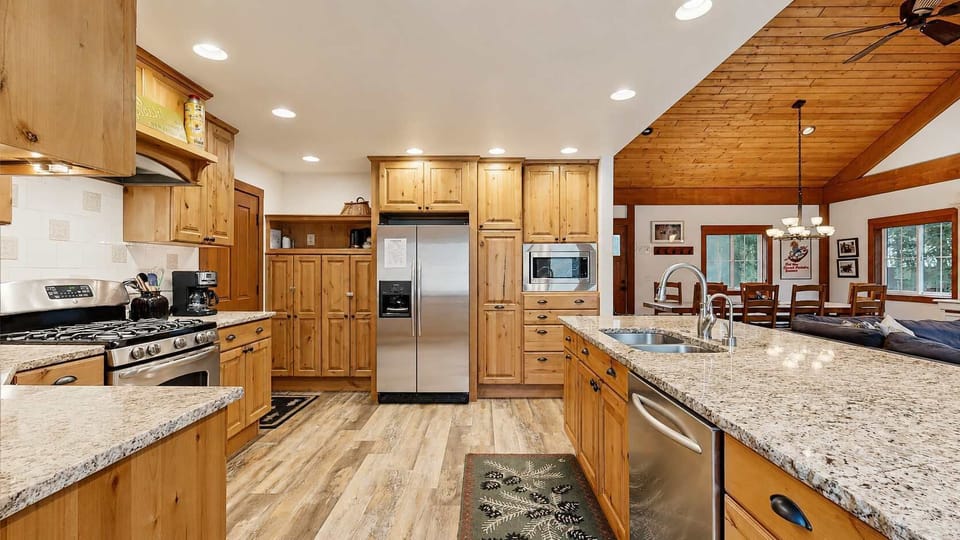 Spacious kitchen