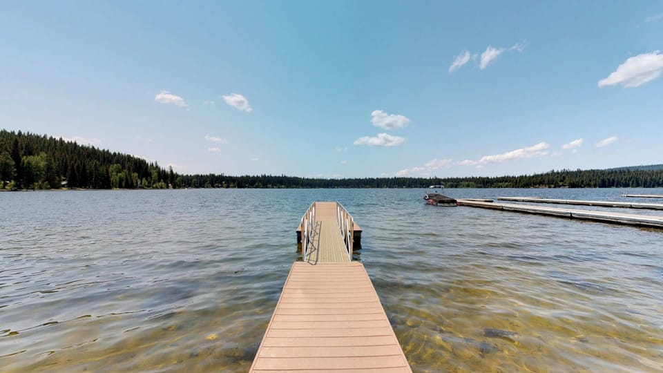 Private dock