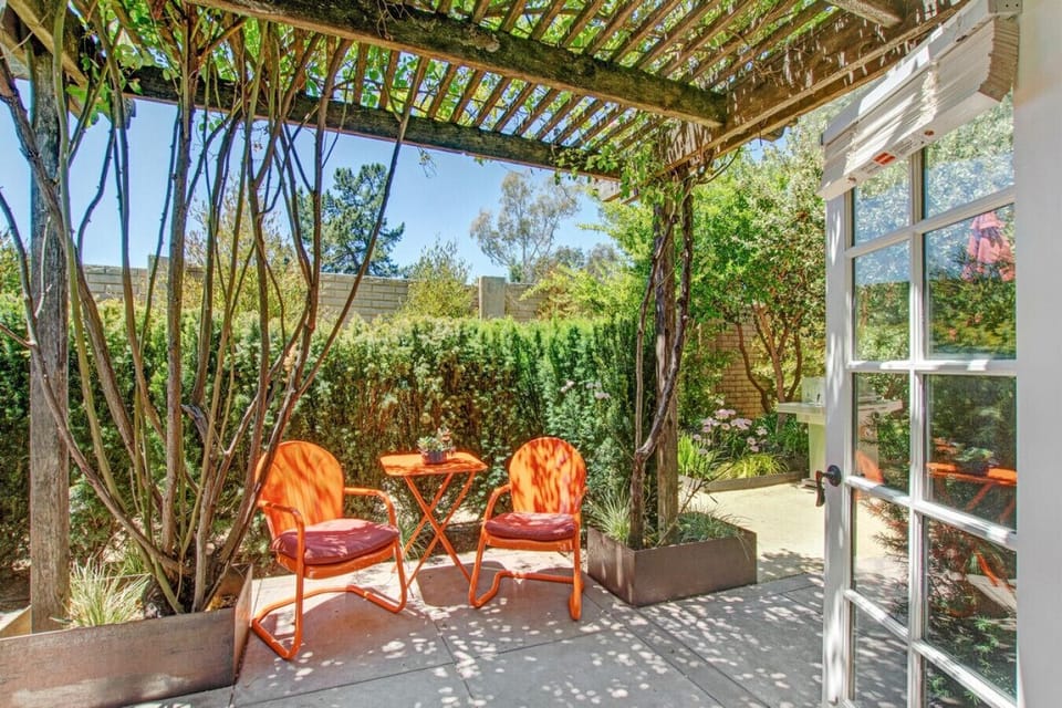 Bella @ Bungalow 313 Sonoma Vacation Rental - Private Outdoor Area