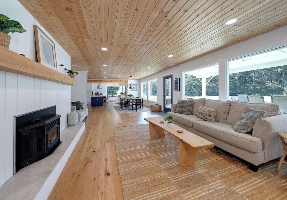 Living Room - Main House