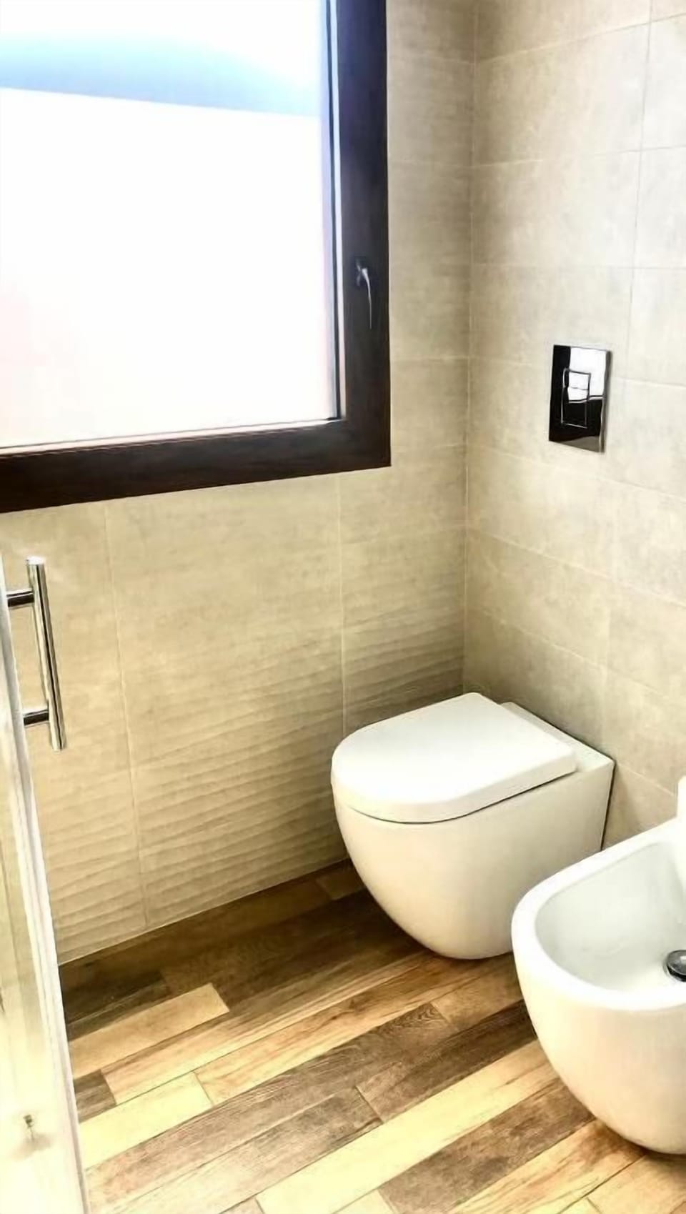 Bungalow, Garden View | Bathroom | Free toiletries, hair dryer, bidet, towels