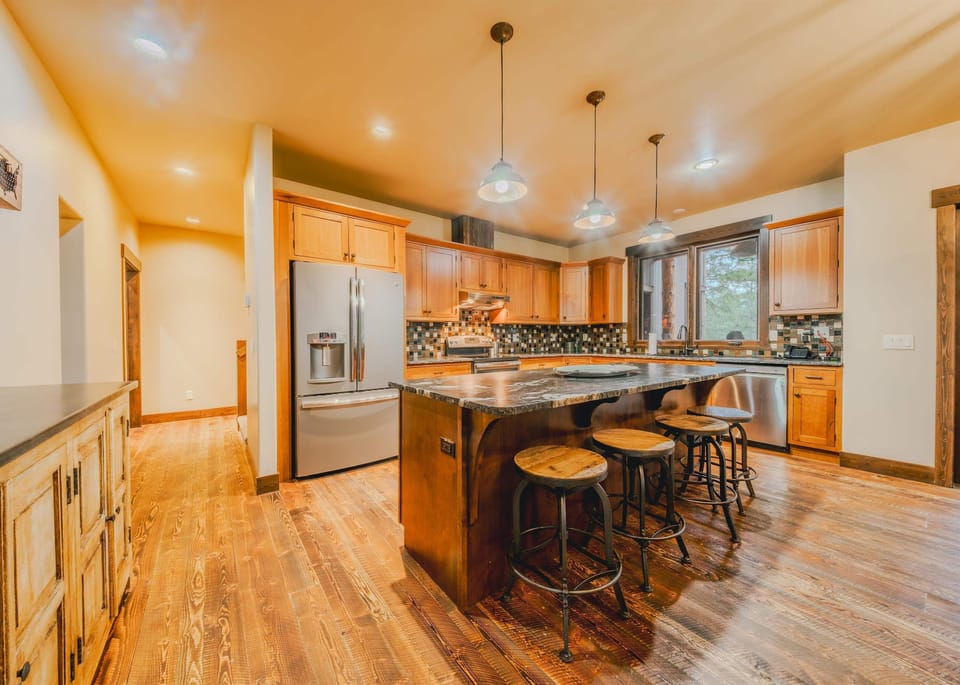 House, Multiple Beds, Patio, Golf View (Wilderness Club Manor) | Private kitchen