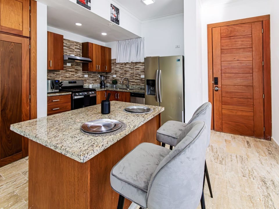 Superior Condo, Ocean View | Private kitchen | Full-size fridge, oven, stovetop, dishwasher