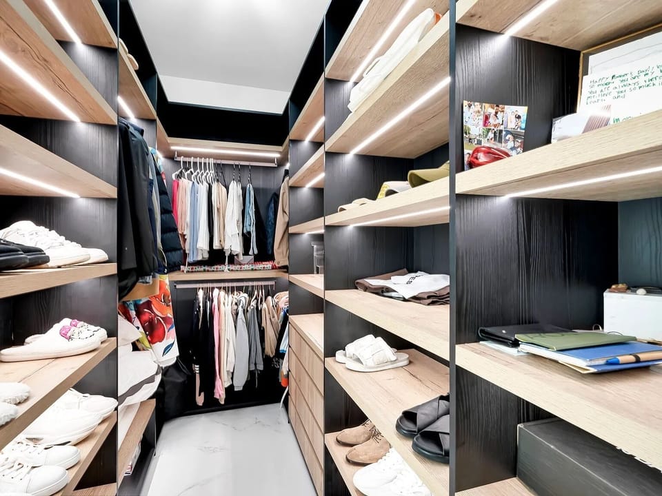 Luxury House | Miscellaneous