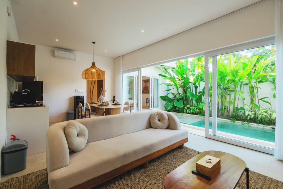 Villa | Living room | 32-inch LED TV with digital channels