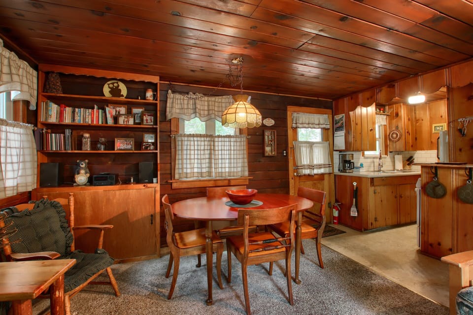 Chalet (1 Bedroom) | Interior