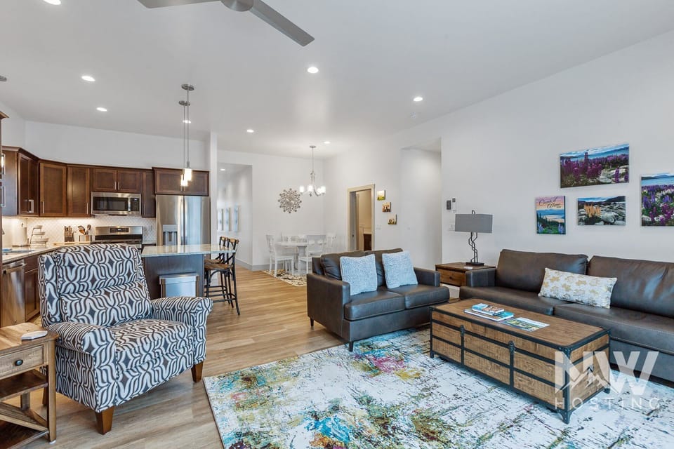 House (2 Bedrooms) | Interior
