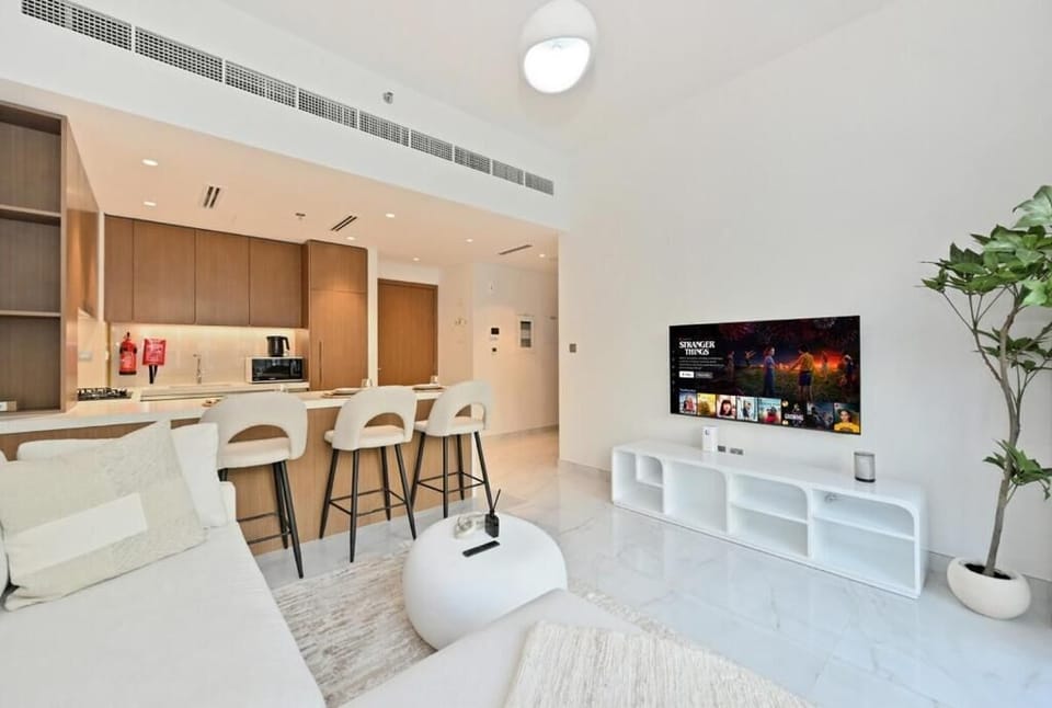 Apartment, Balcony | Living area | Flat-screen TV