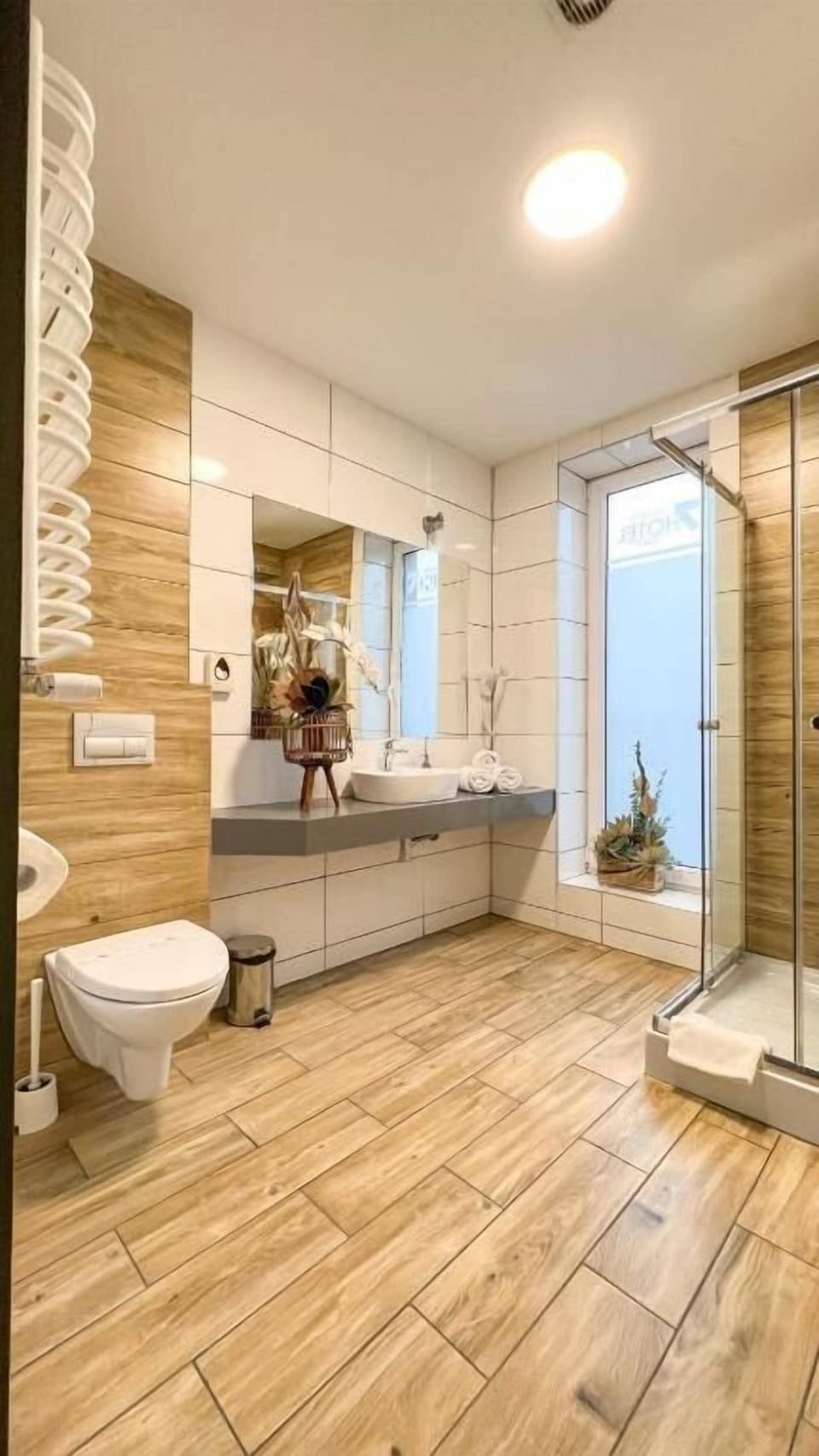 Standard Single Room | Bathroom