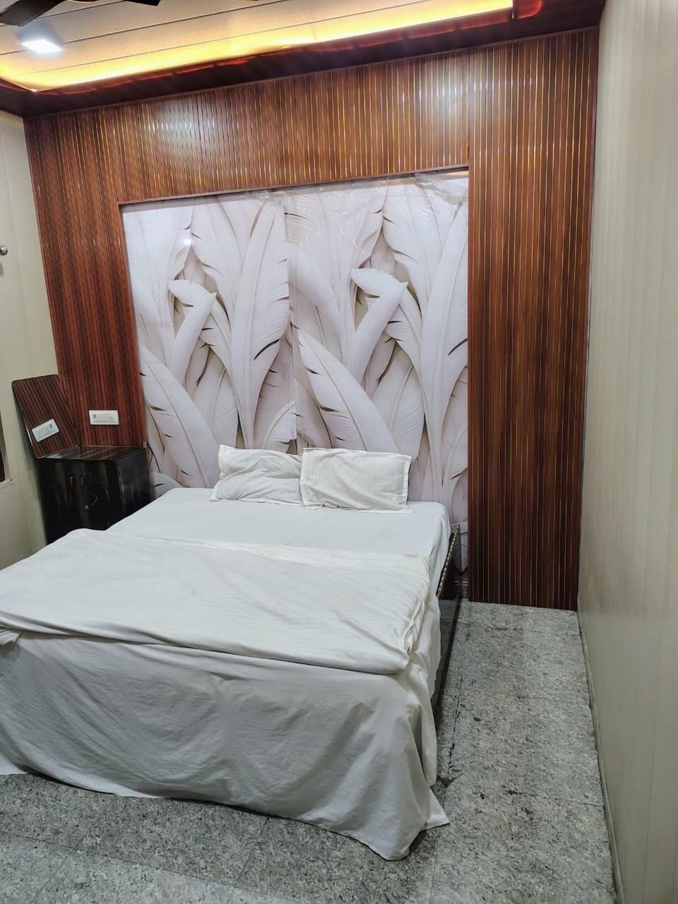 Deluxe Room | Free WiFi, bed sheets
