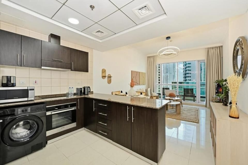 Apartment, Balcony, City View | Private kitchen