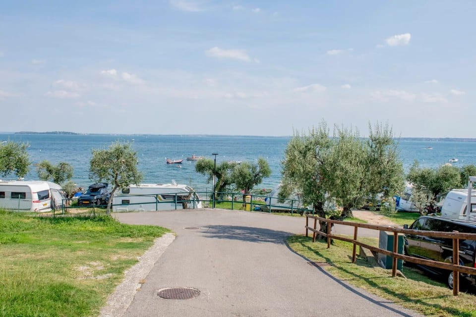 Immediate Surroundings [summer] (<1 km)