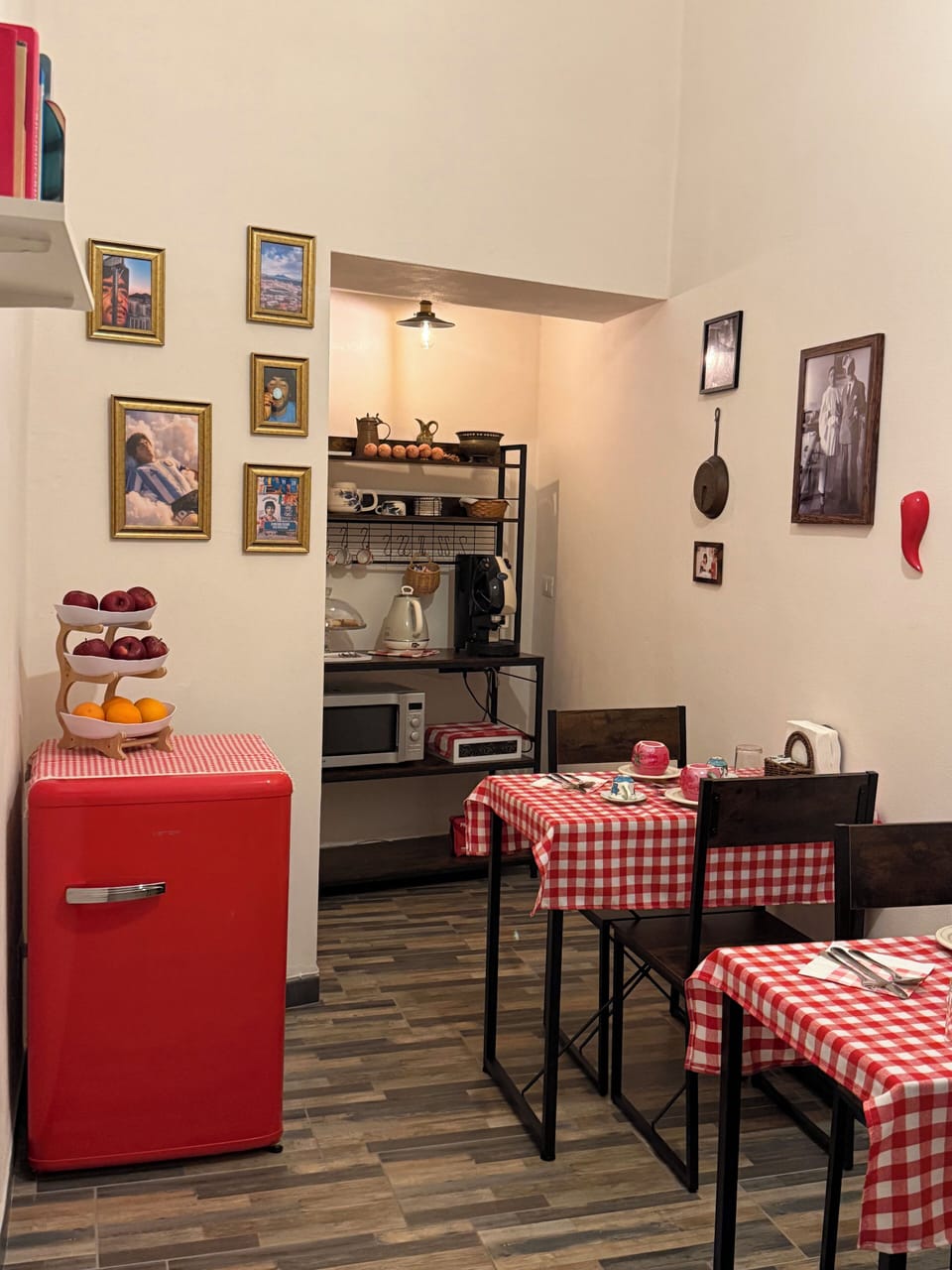 Free daily local cuisine breakfast