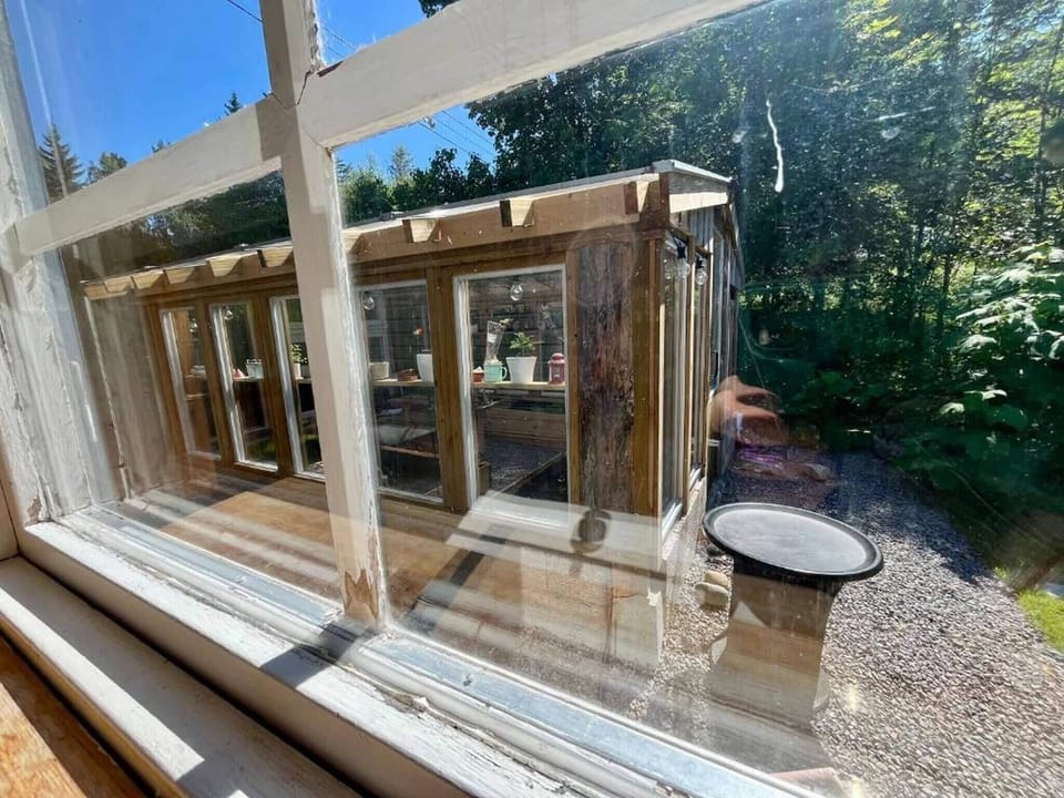 Cabin, 2 Bedrooms, Balcony, Garden View | Interior