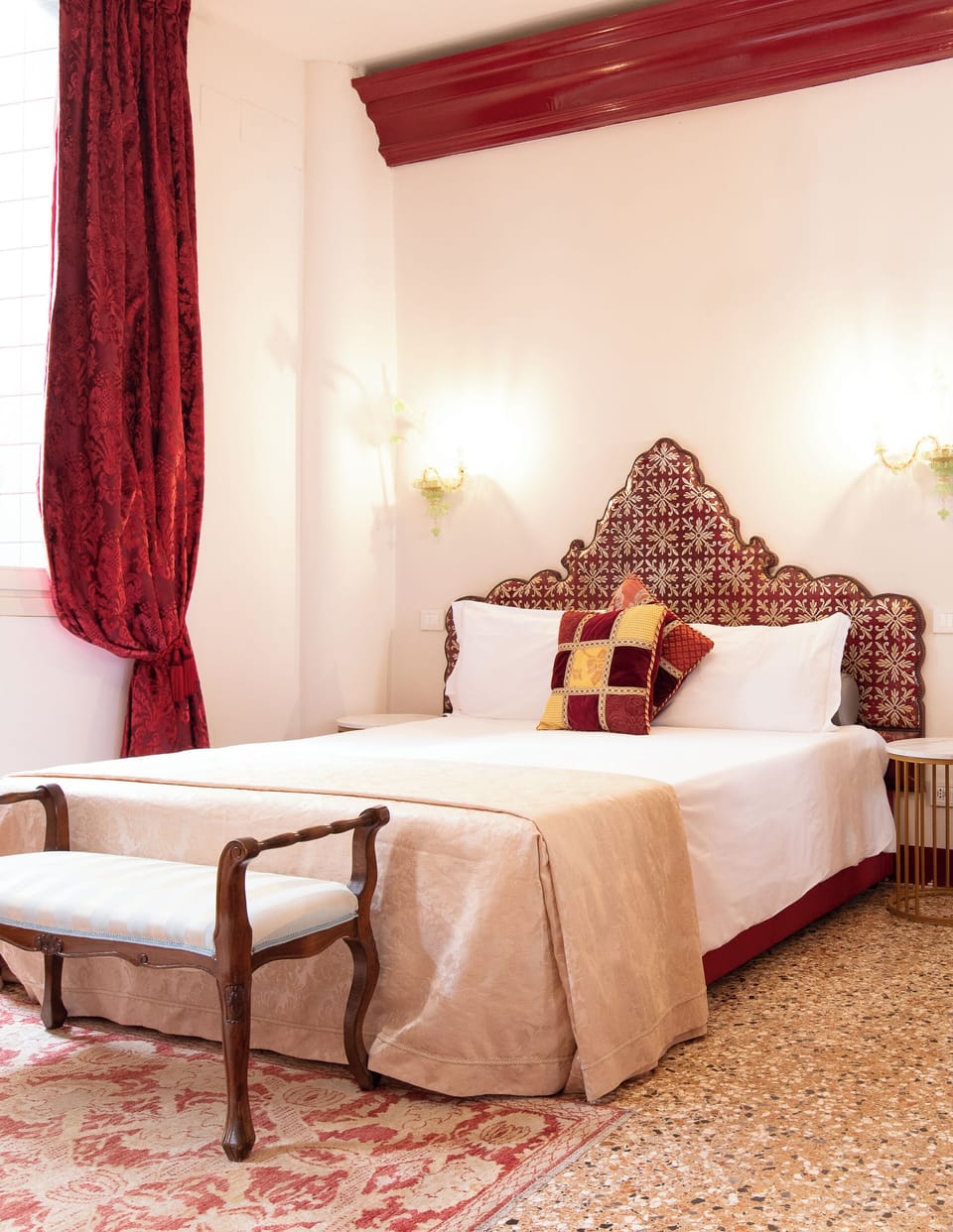 Classic Double or Twin Room, Courtyard View | Blackout drapes, iron/ironing board (on request), WiFi (free)