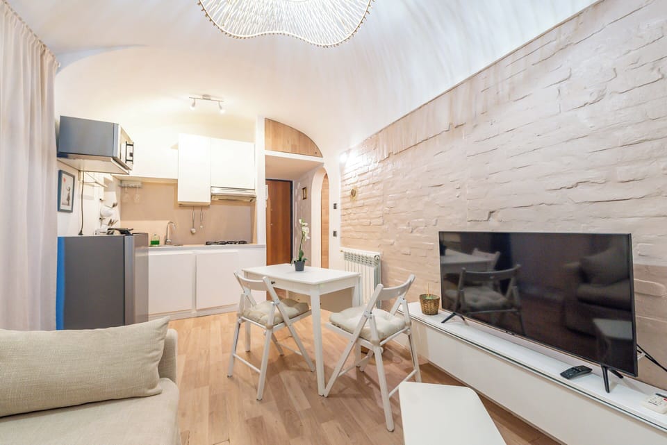 Apartment (1 Bedroom) | Living area | 32-inch Smart TV with cable channels