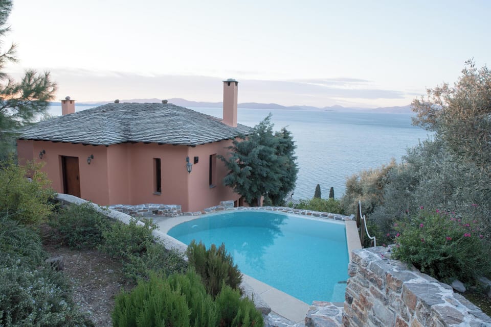 Private pool