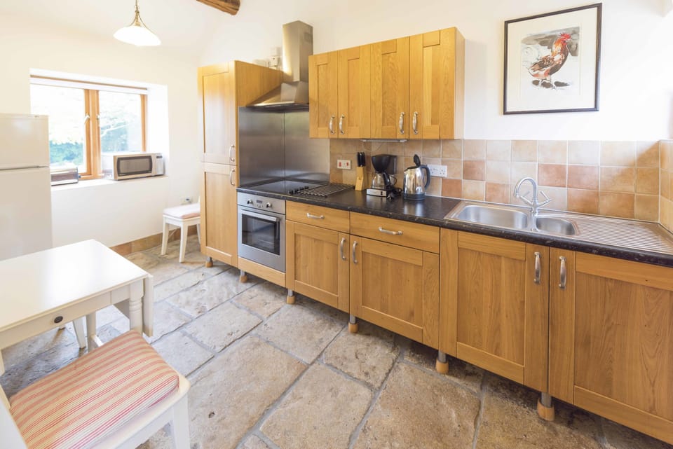 Superior Cottage, 1 Bedroom, Kitchen, Ground Floor | Private kitchen | Fridge, microwave, dishwasher, espresso maker