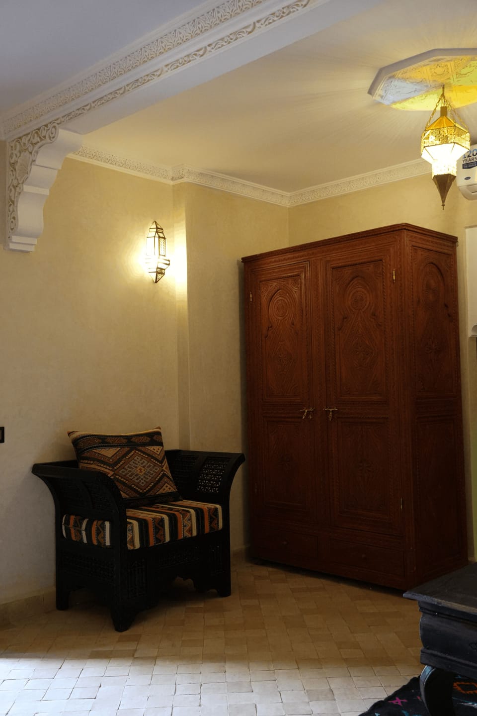 Senior Suite, Patio | Interior