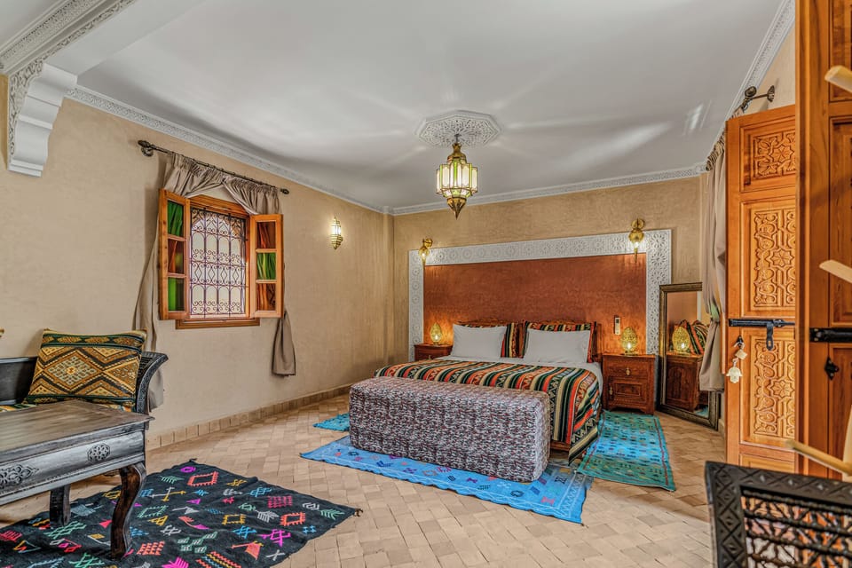 Superior Suite, Patio | Premium bedding, pillowtop beds, cribs (surcharge), WiFi (free)
