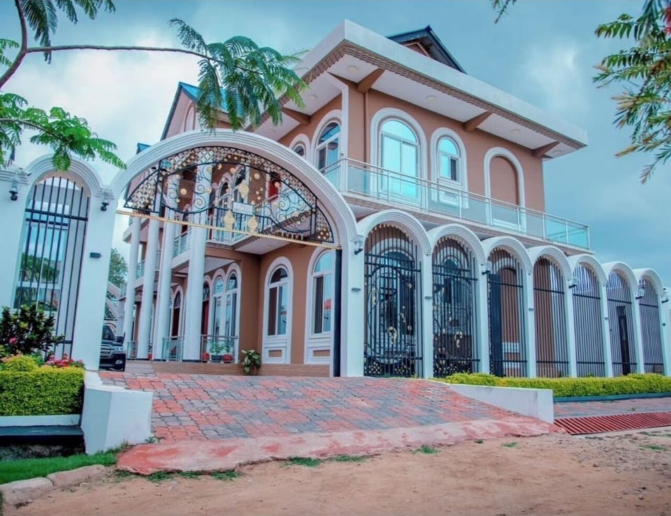 Pera Imperial hotel Hotel in Tanzania