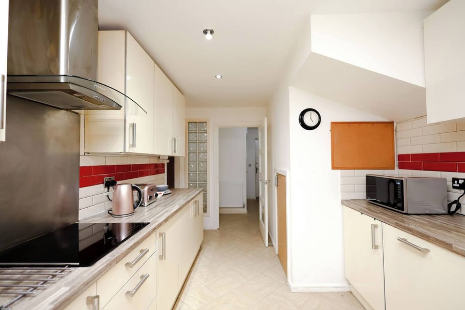 House, 4 Bedrooms, Accessible | Interior
