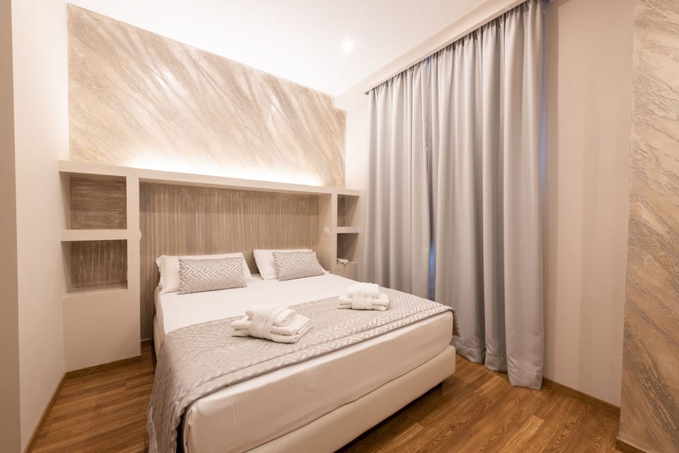 Classic Double or Twin Room | Frette Italian sheets, premium bedding, down comforters