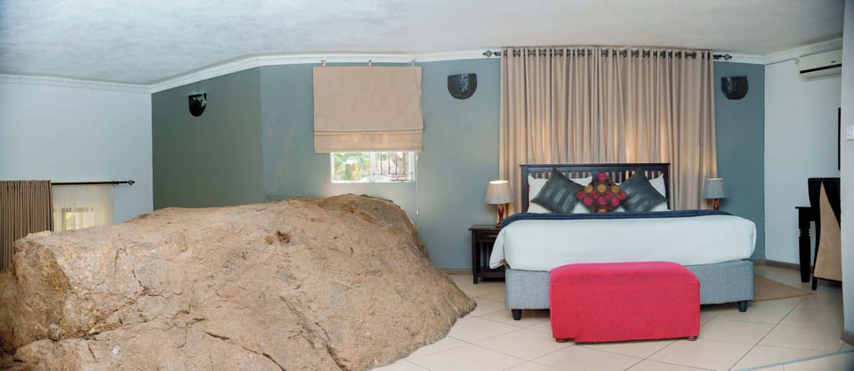 Executive Double Room | Desk, laptop workspace, WiFi
