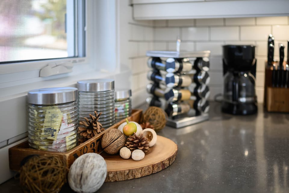 Detail, kitchen 