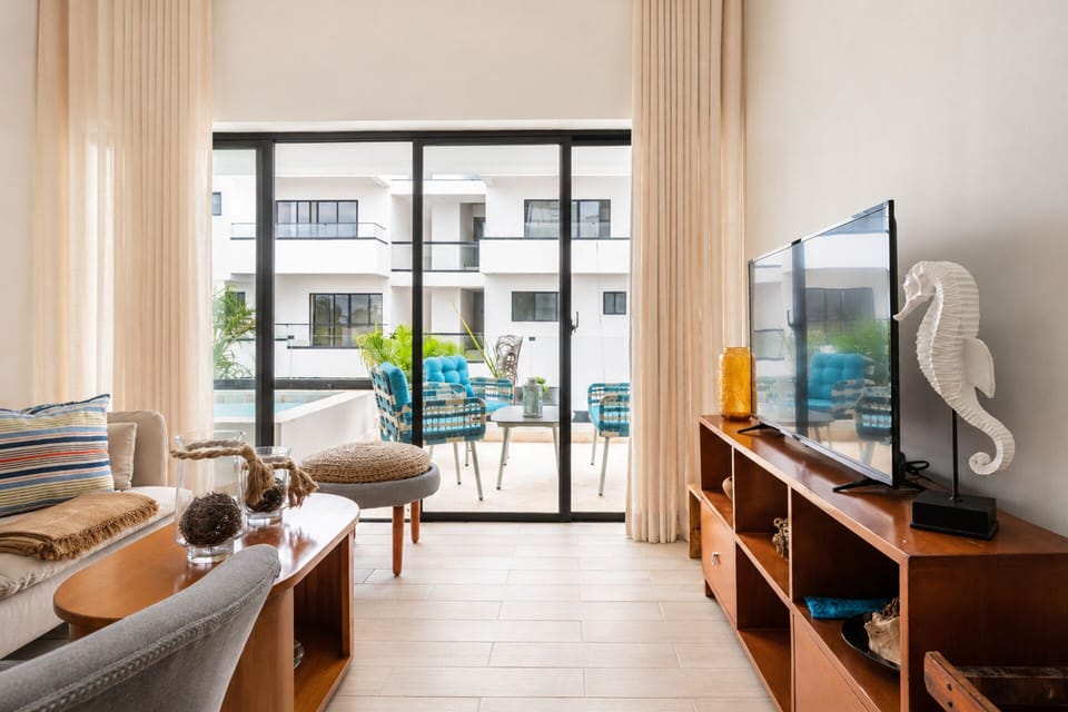 Living Room,TV and multimedia