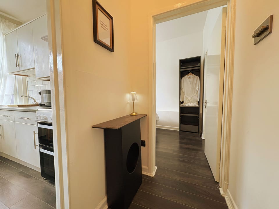 Private first floor apartment entrance ( no lift ).