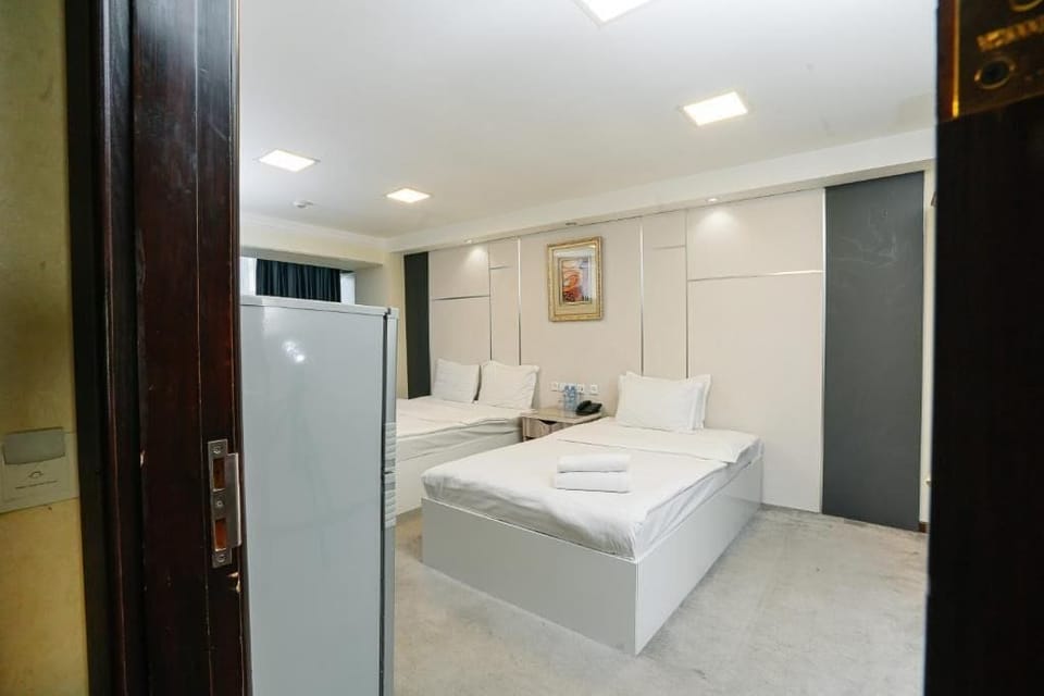In-room safe, desk, laptop workspace, iron/ironing board (on request)