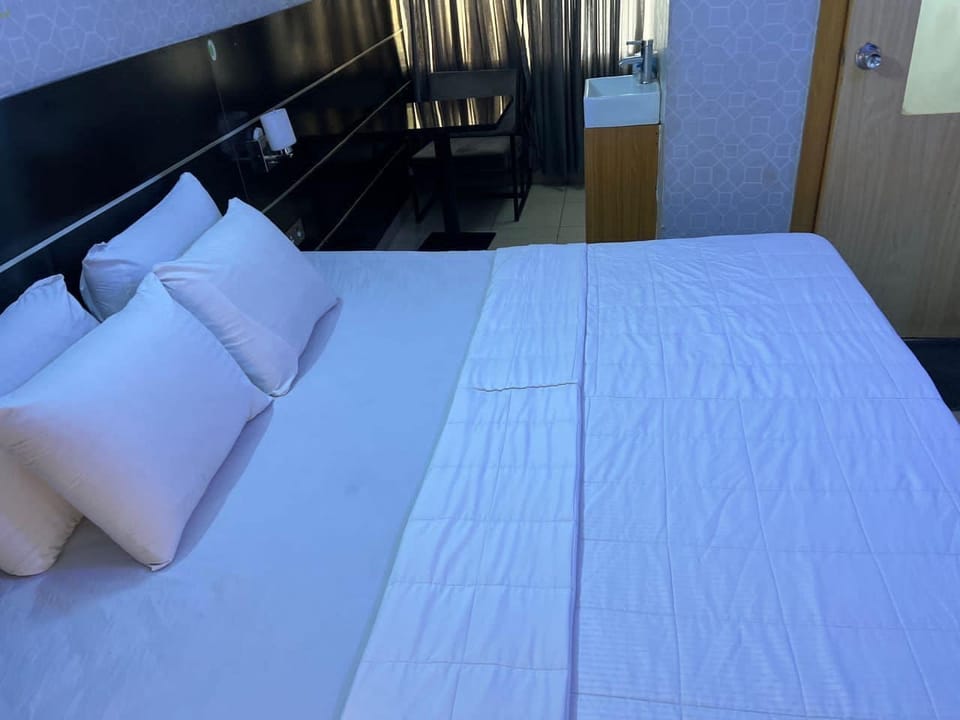 Deluxe Room | Free WiFi