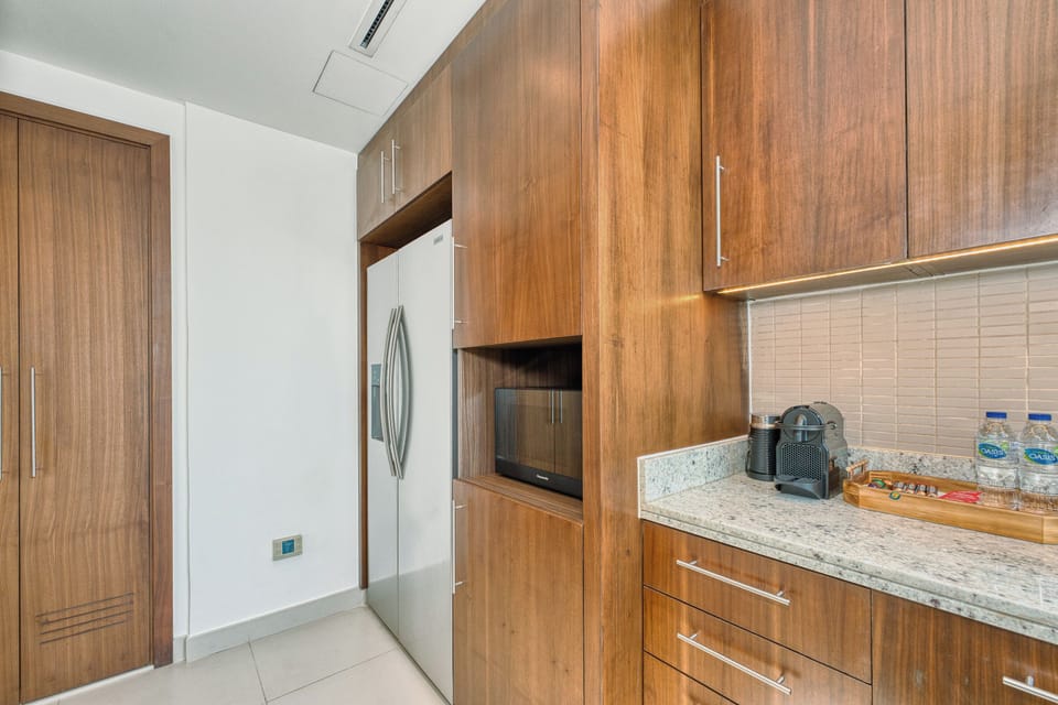 Superior Apartment, 2 Bedrooms, Non Smoking, City View | Interior