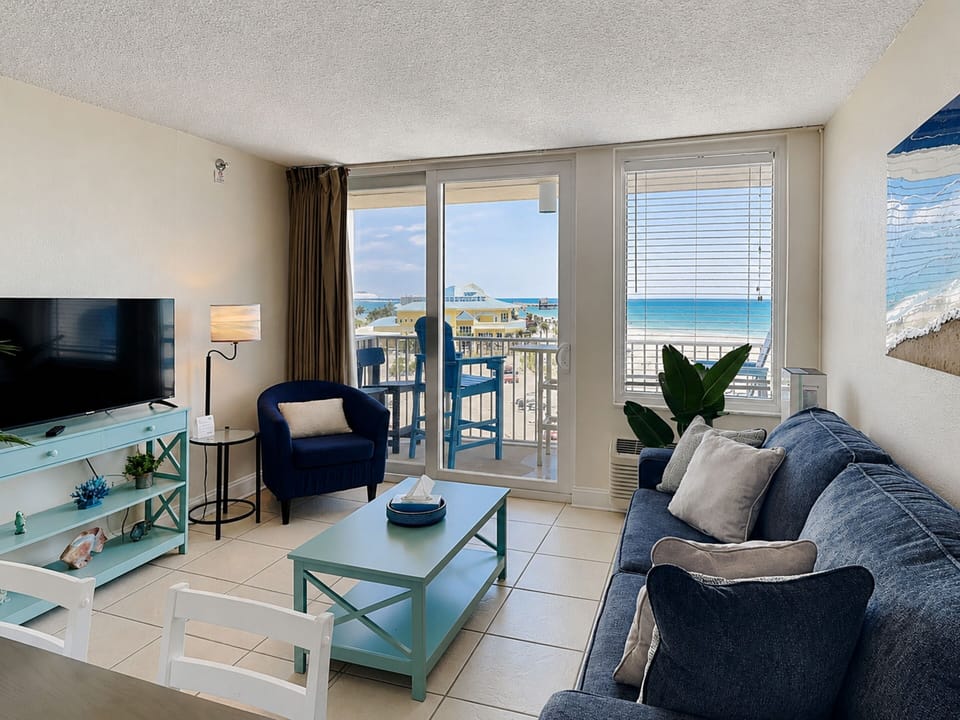Condo (1 Bedroom) | Property amenity
