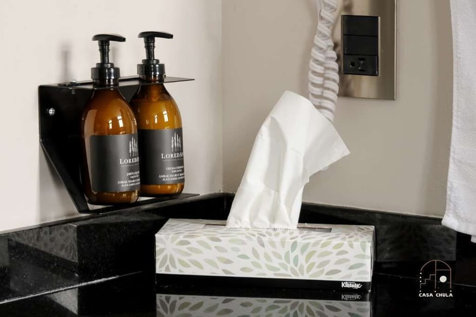 Bathroom amenities