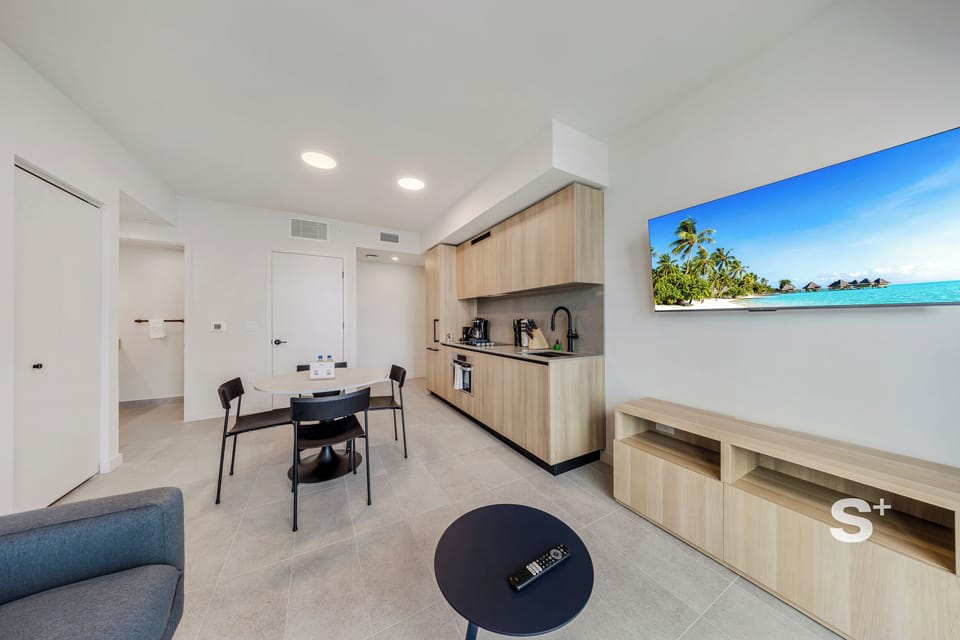 Condo | Interior