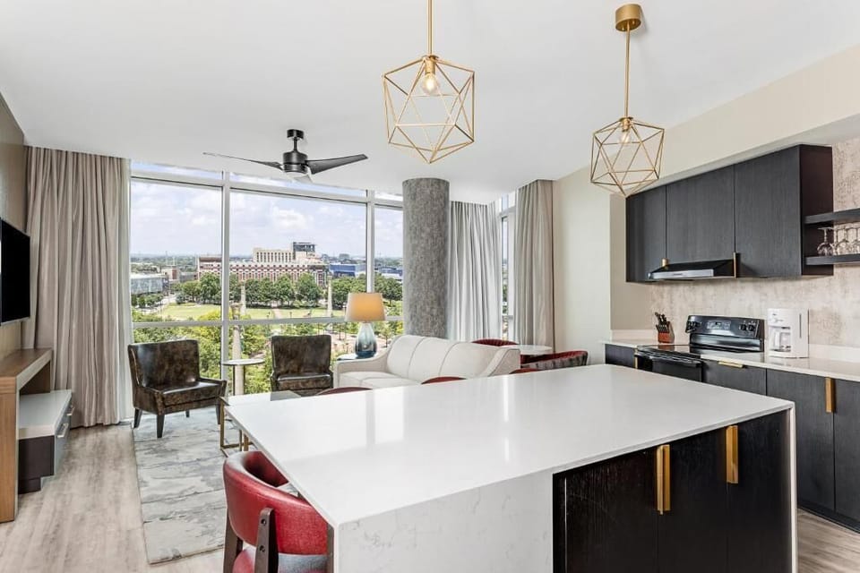 Floor plan and decor may vary between units.